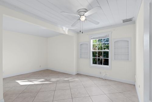 255 12th St, Delray Beach FL  33444-4012 exterior