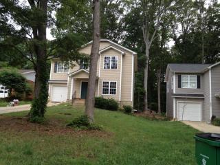 5627 Anderson Rd, Charlotte, NC 28269-1928