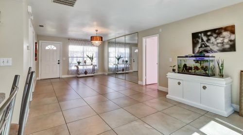 808 Aspenwood Cir, Kissimmee FL  34743-8823 exterior