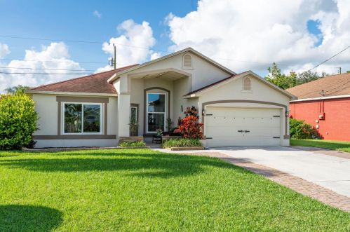 6304 Adams St, Jupiter, FL 33458-6700