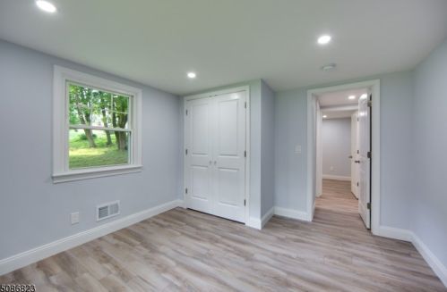 13 Orchard St, Califon NJ  07830-4134 exterior