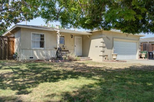 3823 Arbuckle Dr, San Jose, CA 95124-2938