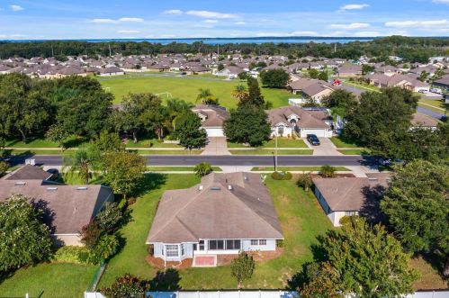 4641 Marsh Harbor Dr, Tavares FL  32778-4764 exterior