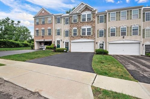 1232 Gneiss Dr, Mc Donald PA  15057-3561 exterior