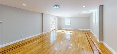 141 St, Foxborough MA 02035-1723 exterior