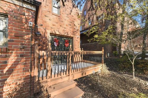 1640 Dormont Ave, Pittsburgh, PA 15216-1815