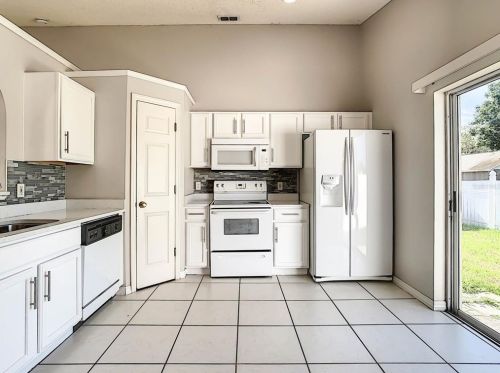 107 Gleason Cv, Sanford FL  32773-4450 exterior