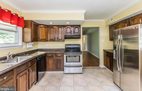 3105 Taft Rd, Norristown PA  19403-4053 exterior