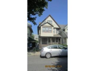 915 12th St, Brooklyn, NY 11230-3607