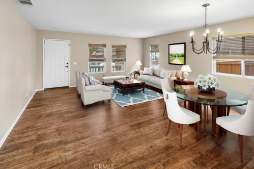 42089 Delmonte St, Temecula CA  92591-7921 exterior