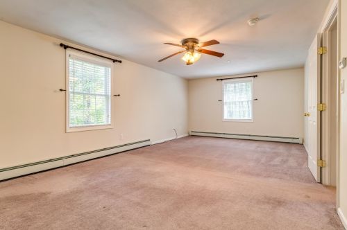 68 Long Pond Rd, Danville NH  03819-3126 exterior