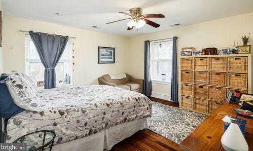 7317 Bryan St, Philadelphia PA 19119-1634 exterior