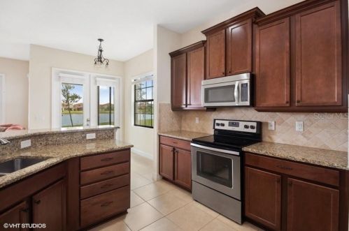 10294 Henbury St, Orlando FL  32832-6981 exterior