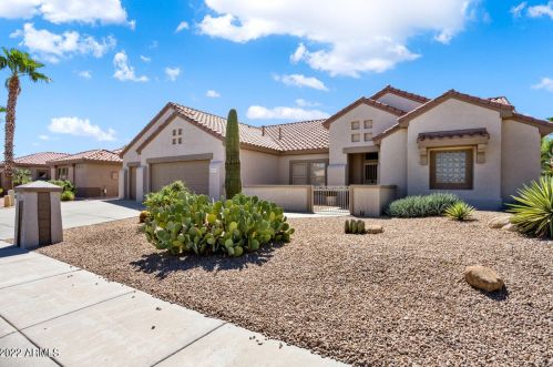 16119 Galleria Ln, Sun City, AZ 85374-4572