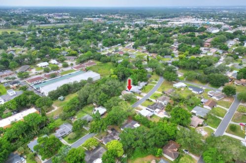 519 Flamingo Dr, Lakeland FL  33803-4825 exterior