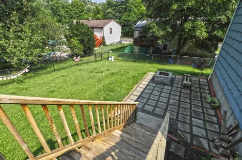 2 Behrle Dr, Ansonia CT  06401-2024 exterior