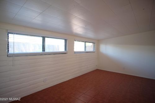 41 Montego Dr, Tucson AZ  85710-1312 exterior