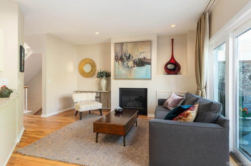 387 Ogden St, Denver CO 80205-5137 exterior