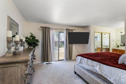 1812 Golf Rd, Turlock CA  95380-9746 exterior