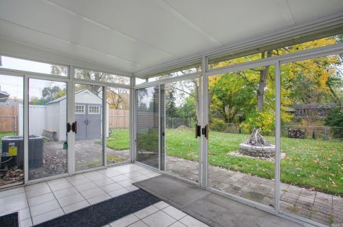 2829 Lexington Blvd, Mishawaka IN  46544-6109 exterior