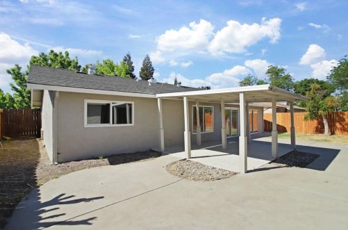 2321 Jeanine Dr, Modesto CA  95355-4064 exterior