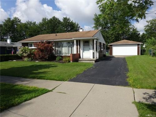 222 Avon Rd, Tonawanda, NY 14150-8406