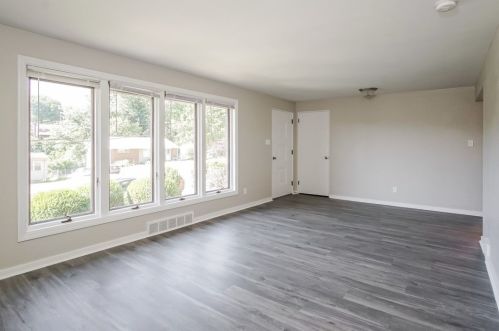 5379 Overland Trl, Pittsburgh PA  15236-2855 exterior