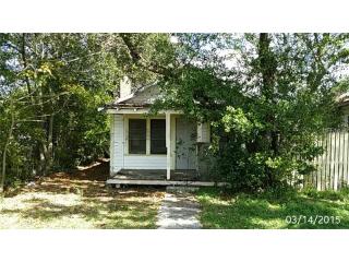413 Lemon St, Auburndale, FL 33823-4231