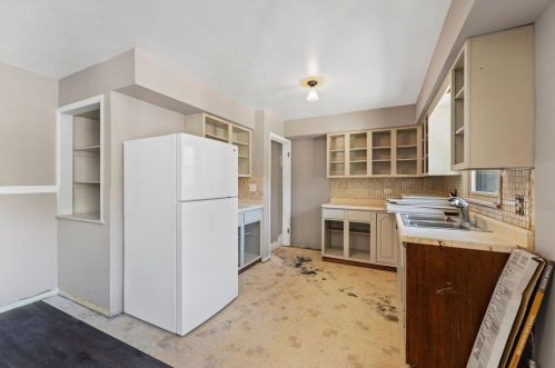 3522 Wicker Ave, Hammond IN 46322-2056 exterior