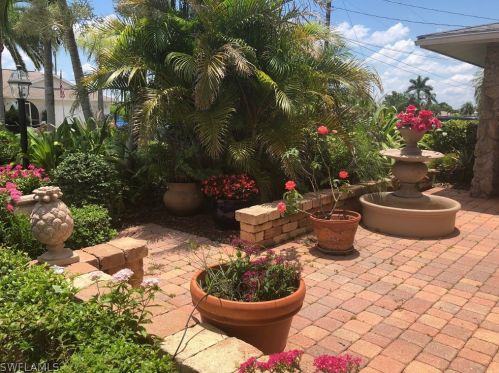 3810 1st Pl, Cape Coral FL  33904-4803 exterior