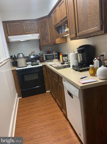 20 Lincoln Ave, Lansdale PA 19446-3621 exterior