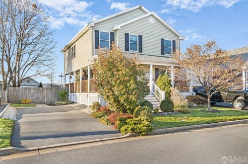 129 Randolph Ave, South Plainfield NJ  07080-4024 exterior