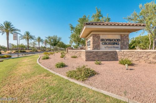 776 Trellis Rd, San Tan Valley AZ  85140-6611 exterior