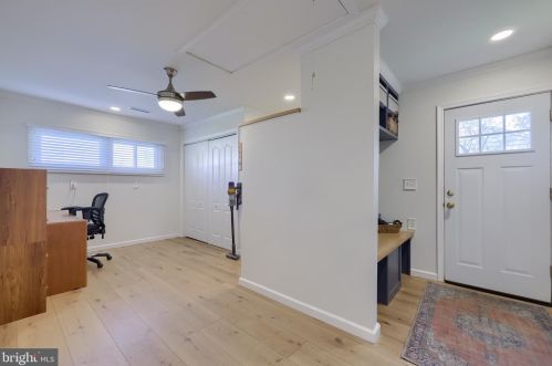 90 Stanley Ave, Landisville PA  17538-1023 exterior