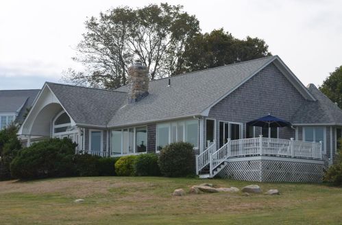 250 Ocean Rd, South Kingstown RI  02882-1346 exterior