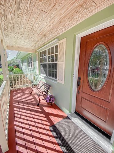 1255 21st Ct, Vero Beach, FL 32960-3786
