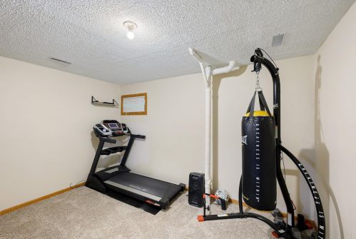 2319 Dupont Ave, Minneapolis MN 55411-2036 exterior