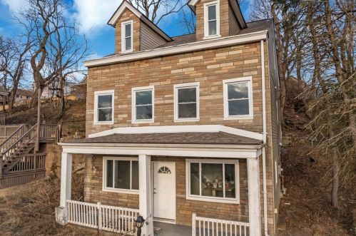 1036 Lapish Rd, Pittsburgh, PA 15212-1555