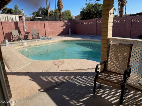 4819 Solano Dr, Glendale, AZ 85301-6121