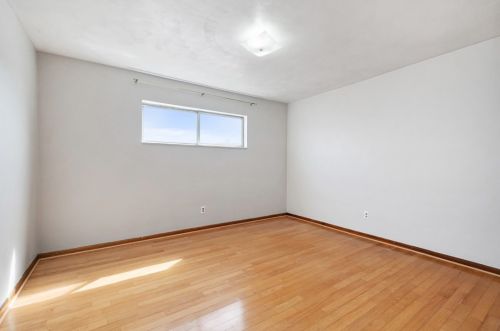 125 Blackhawk St, Pittsburgh PA  15218-2321 exterior