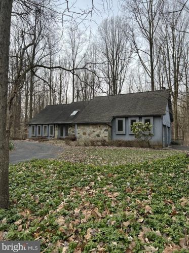 125 Great Circle Rd, Landenberg, PA 19350-9110