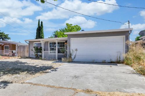 3329 Karen Way, West Pittsburg, CA 94565-4807