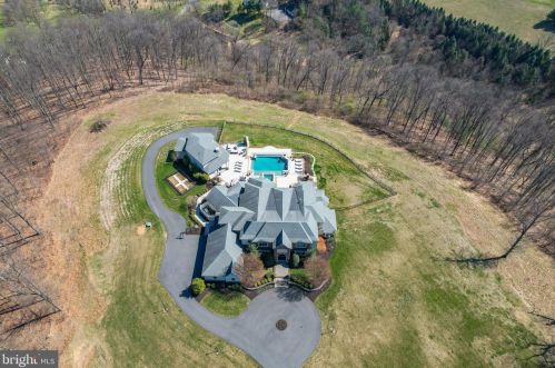 275 Mccoy Ln, Dauberville PA  19533-9296 exterior