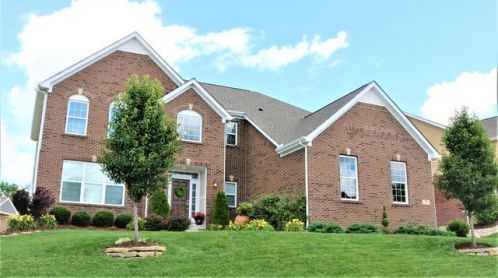 75 English Oak Ln, Springboro OH  45066-8446 exterior
