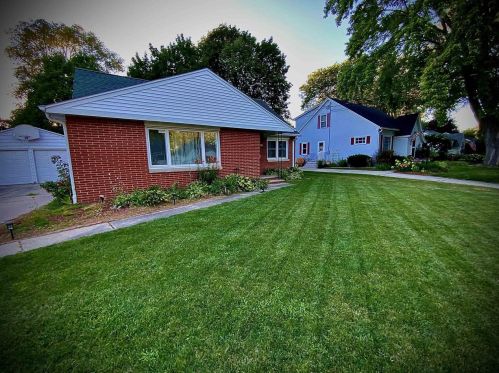 2380 Libal St, Green Bay, WI 54301-2024