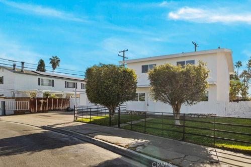 8114 Fillmore Dr, Stanton CA  90680-3654 exterior