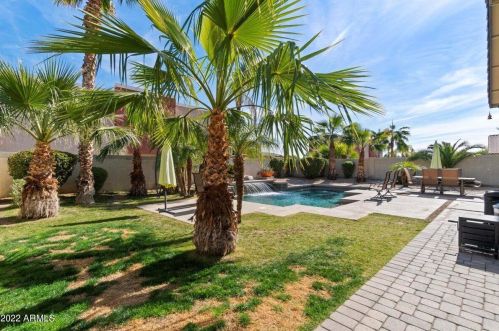 1865 Nebraska St, Chandler, AZ 85286-7015