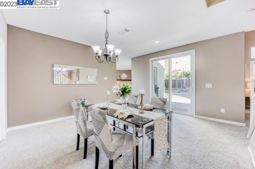 11 Shadelands Ct, West Pittsburg, CA 94565-7643