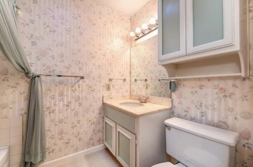 6922 Toluca Ln, Citrus Heights CA  95621-4321 exterior