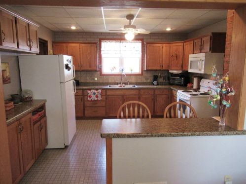 117 Park Ave, Perkinstown, WI 54451-1416